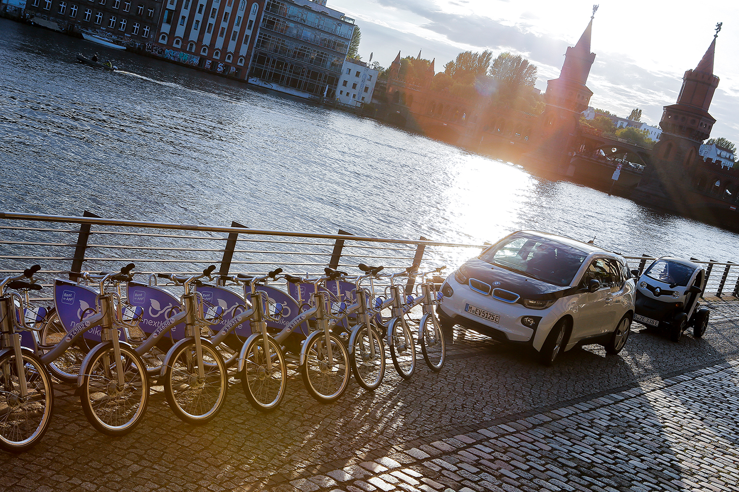 2017 ACE-Symposium: AutoNeuDenken (I) / Mobilitätsmix 2017 ACE-Symposium: AutoNeuDenken (I) / Mobilitätsmix